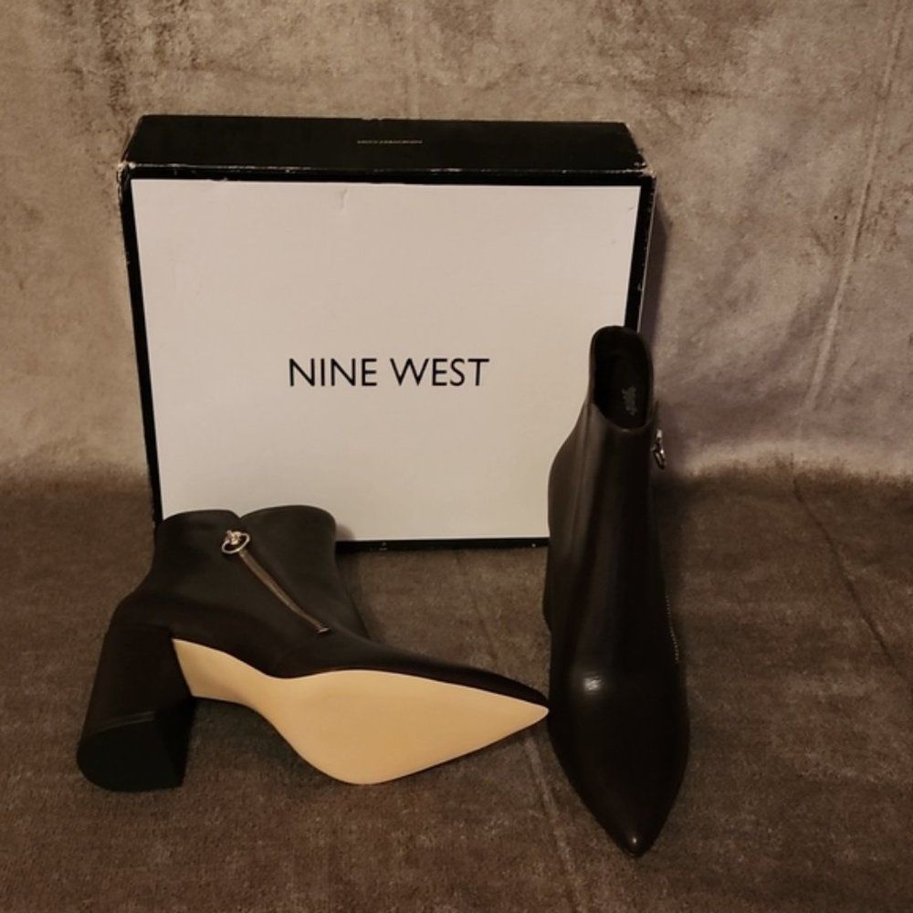 Nine West Russity Pointed Toe Booties